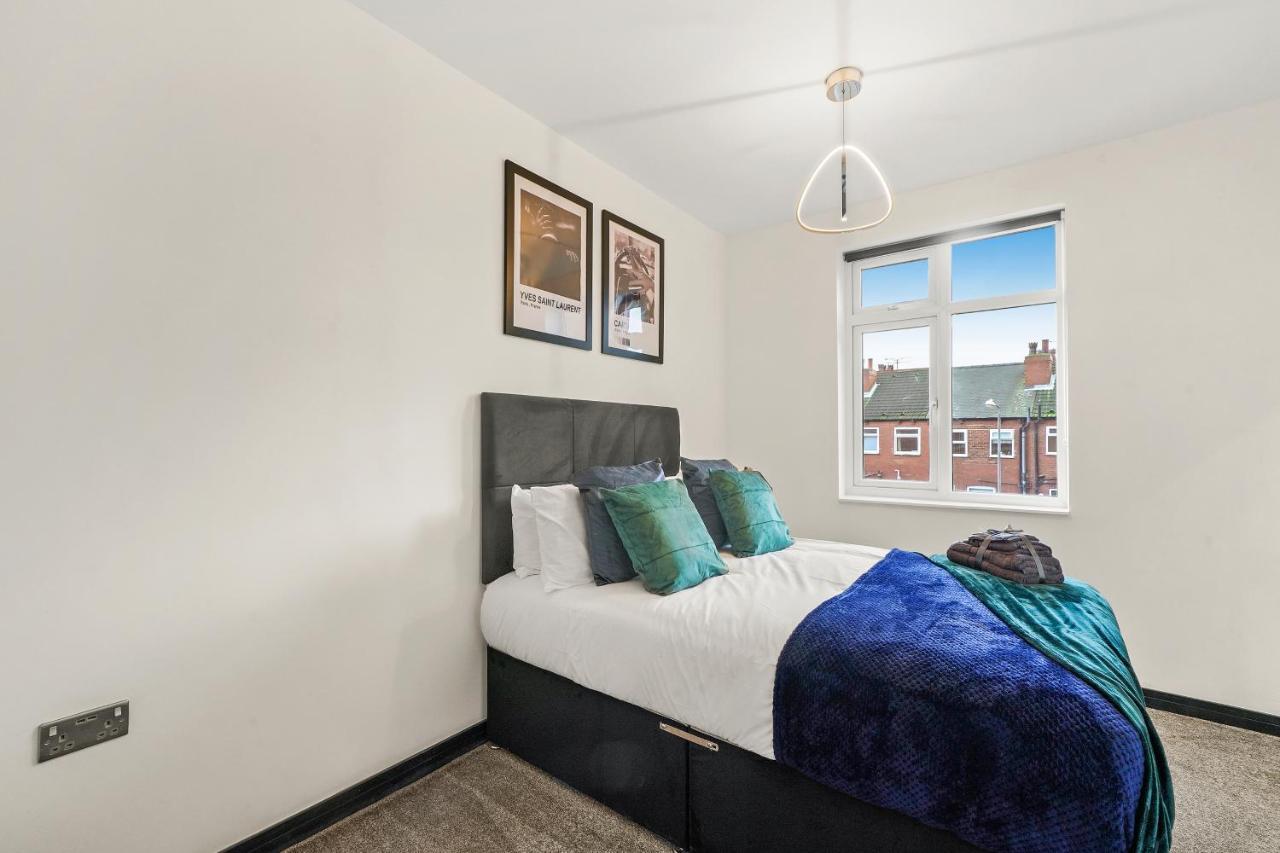 Ferienwohnung Stylish Yorkshire Gem - Sleeps 4 - Great Location Castleford Exterior foto